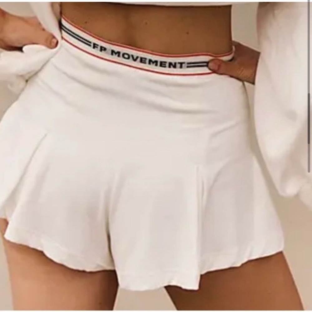 FP Movement See To It Shorts. Size Small. - Picture 3 of 6
